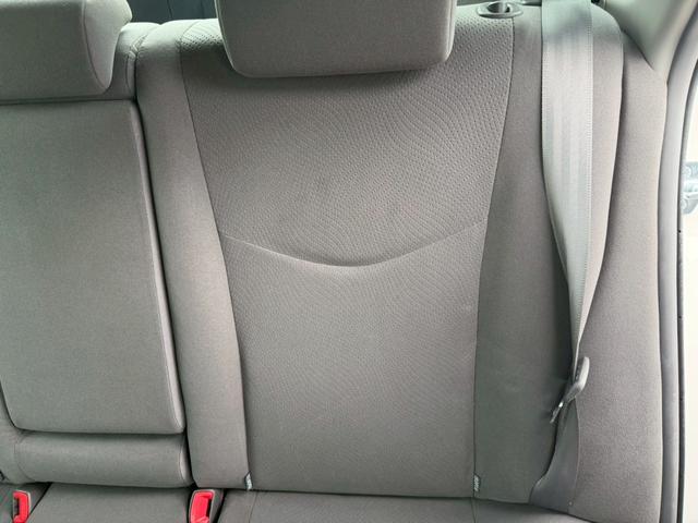 プリウス Ｓ　車両品質評価書付き　純正ナビゲーション　ＴＶ　バックカメラ　オートライト　ＥＴＣ　ＤＶＤ／ＣＤ　スマートキー　ステアリングリモコン　電動格納ミラー　運転席パワーウインドウ　助手席側パワーウインドウ（68枚目）