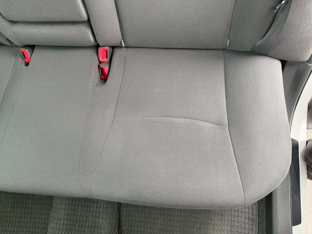 プリウス Ｓ　車両品質評価書付き　純正ナビゲーション　ＴＶ　バックカメラ　オートライト　ＥＴＣ　ＤＶＤ／ＣＤ　スマートキー　ステアリングリモコン　電動格納ミラー　運転席パワーウインドウ　助手席側パワーウインドウ（69枚目）