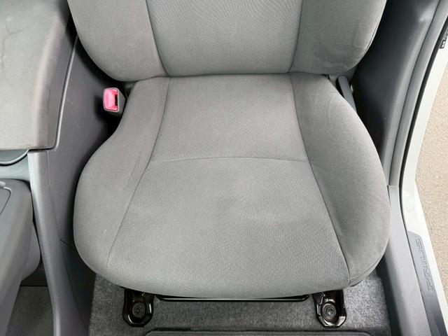 プリウス Ｓ　車両品質評価書付き　純正ナビゲーション　ＴＶ　バックカメラ　オートライト　ＥＴＣ　ＤＶＤ／ＣＤ　スマートキー　ステアリングリモコン　電動格納ミラー　運転席パワーウインドウ　助手席側パワーウインドウ（75枚目）