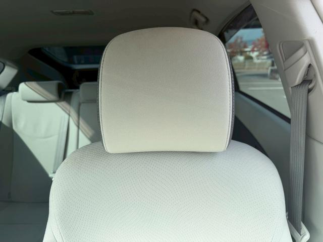 プリウス Ｓ　ＬＥＤエディション　車両品質評価書付き　バックカメラ　カーナビ　オートライト　ＥＴＣ　テレビ機能　ＣＤ・ＤＶＤ　スマートキー　スペアキー有　全席パワーウィンド―　ステアリングリモコン　ＡＣ機能　電動格納ミラー（71枚目）