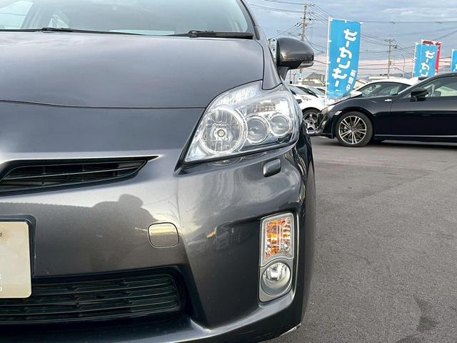 プリウス S LEDエディション 車両品質評価書付 バックカメラ 障害物センサー ワンセグチューナー ETC DVD/CD Bluetooth スマートキー 電動格納ミラー 全席パワーウインドウ シルバーメタリック カーナビゲーション(17枚目)