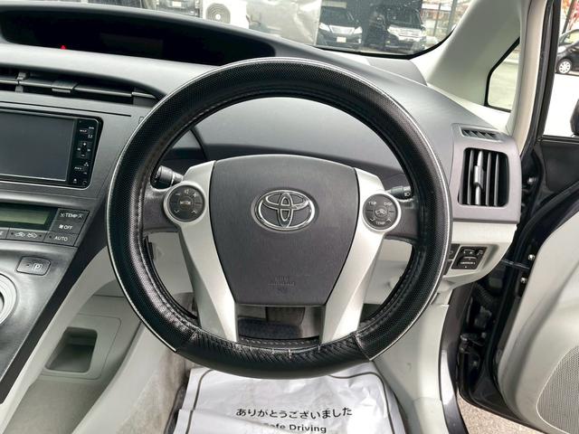 プリウス S LEDエディション 車両品質評価書付 バックカメラ 障害物センサー ワンセグチューナー ETC DVD/CD Bluetooth スマートキー 電動格納ミラー 全席パワーウインドウ シルバーメタリック カーナビゲーション(24枚目)