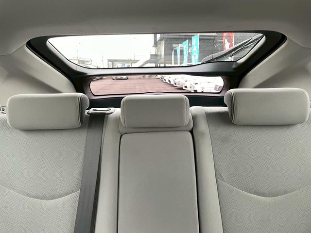プリウス S LEDエディション 車両品質評価書付 バックカメラ 障害物センサー ワンセグチューナー ETC DVD/CD Bluetooth スマートキー 電動格納ミラー 全席パワーウインドウ シルバーメタリック カーナビゲーション(54枚目)
