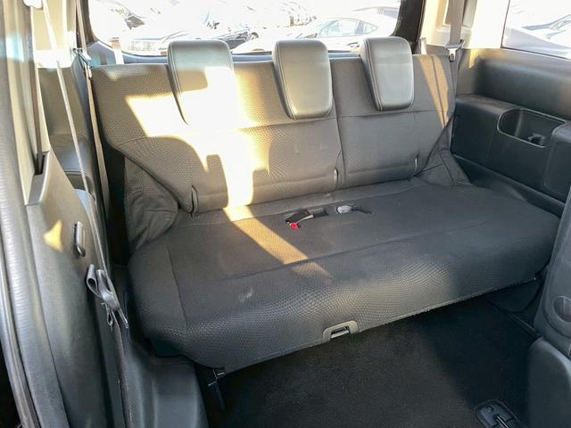 ステップワゴンスパーダ Ｚ　クールスピリット　車両品質評価書付き　両側パワースライドドア　クルーズコントロール　２列目アームレスト付きキャプテンシート　バックカメラ　オートライト　ＥＴＣ　ステアリングリモコン　３列目床下収納　スペアキー有（53枚目）