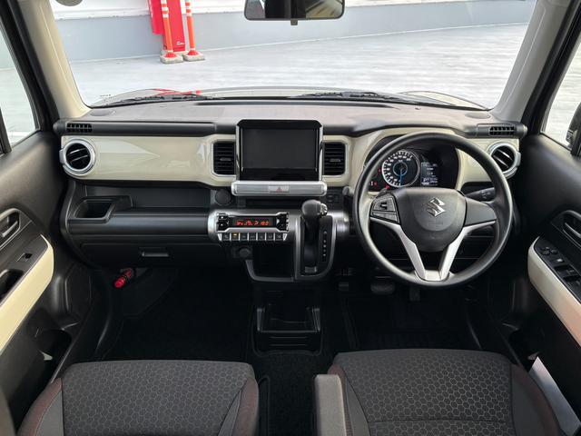 クロスビー ＨＹＢＲＩＤ　ＭＸ　３型　／　社用車　黒／白ツートンカラー　フロントシートヒーター　オートライト　パワーウインドー　キーレスエントリー　パドルシフト　純正１６インチアルミホイール　シート下収納ＢＯＸ　スズキ認定中古車　全国保証（19枚目）