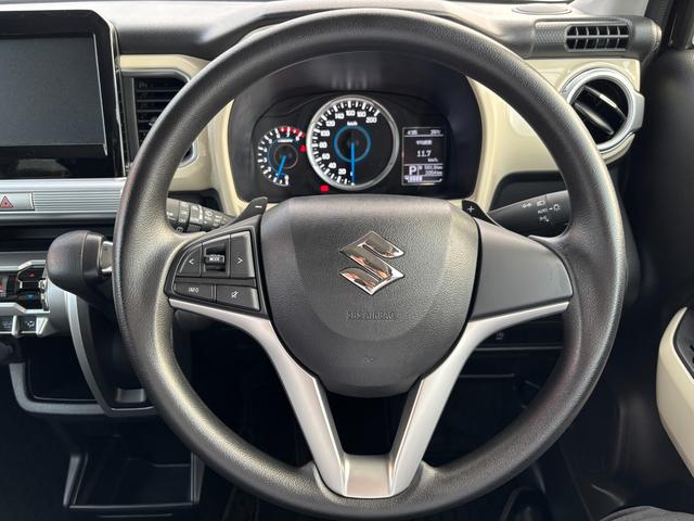 クロスビー ＨＹＢＲＩＤ　ＭＸ　３型　／　社用車　黒／白ツートンカラー　フロントシートヒーター　オートライト　パワーウインドー　キーレスエントリー　パドルシフト　純正１６インチアルミホイール　シート下収納ＢＯＸ　スズキ認定中古車　全国保証（20枚目）