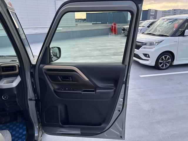 スペーシア HYBRID G 社用車 全方位カメラ メーカーナビゲーション Bluetooth オートライト 前後障害物センサー アイドリングストップ 衝突軽減ブレーキ 車線逸脱防止システム スズキ認定中古車 全国保証(11枚目)