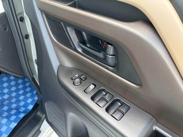 スペーシア HYBRID G 社用車 全方位カメラ メーカーナビゲーション Bluetooth オートライト 前後障害物センサー アイドリングストップ 衝突軽減ブレーキ 車線逸脱防止システム スズキ認定中古車 全国保証(12枚目)