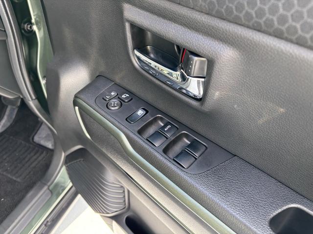 ハスラー タフワイルド　３型　／　弊社社用車　弊社社用車　アダクティブクルーズ　フロントシートヒーター　オートライト　ＬＥＤヘッドライト　ＬＥＤフォグランプ　１５インチアルミ　衝突軽減ブレーキ　車線逸脱防止システム　スズキ認定中古車　全国保証（14枚目）