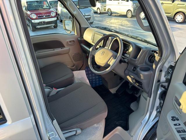 エブリイ ＪＯＩＮターボ　６型　／　弊社社用車　弊社社用車　ディスプレイオーディオ　バックカメラ　両側電動スライドドア　運転席シートヒーター　オートライト　リヤエアコン　電動格納ミラー　リモコンキー　スズキ認定中古車　全国保証（14枚目）