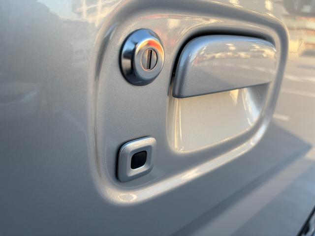 エブリイ ＪＯＩＮターボ　６型　／　弊社社用車　弊社社用車　ディスプレイオーディオ　バックカメラ　両側電動スライドドア　運転席シートヒーター　オートライト　リヤエアコン　電動格納ミラー　リモコンキー　スズキ認定中古車　全国保証（35枚目）