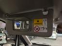 高年式の中古車は残価型ローンにて購入することも出来ます。詳しくはスタッフまでお申し付け下さいませ。