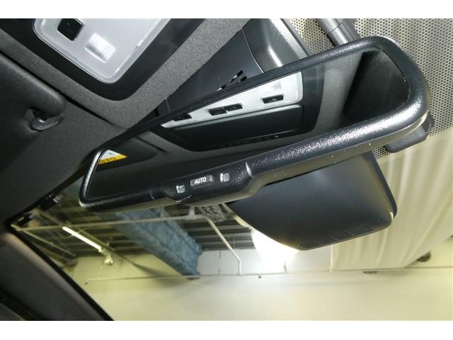 エスクァイア ハイブリッドＧｉプレミアムパッケジブラックテーラード　誤発進抑制機能　ＡＣ１００Ｖ　Ｂカメラ　スマートキー　ナビ＆ＴＶ　イモビライザー　ＬＥＤランプ　ＥＴＣ車載器　クルーズコントロール　アルミ　地デジ　横滑り防止装置　キーレス　ＡＢＳ　ＤＶＤ再生（20枚目）