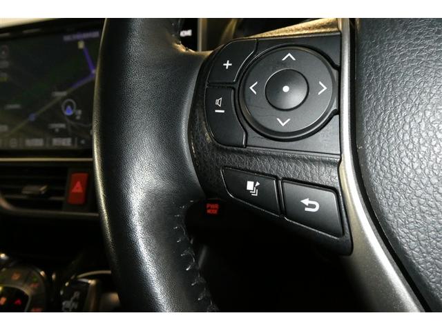 エスクァイア ハイブリッドＧｉプレミアムパッケジブラックテーラード　誤発進抑制機能　ＡＣ１００Ｖ　Ｂカメラ　スマートキー　ナビ＆ＴＶ　イモビライザー　ＬＥＤランプ　ＥＴＣ車載器　クルーズコントロール　アルミ　地デジ　横滑り防止装置　キーレス　ＡＢＳ　ＤＶＤ再生（24枚目）