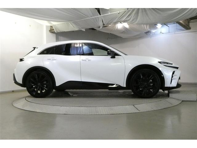 クラウンスポーツ Ｚ　ＡＷＤ　フルセグテレビ　ＥＴＣ車載器　ＴＶナビ　クルコン　横滑り防止装置　エアバッグ　本革　ＡＣ１００Ｖ　ミュージックプレイヤー接続可　メモリナビ　ドラレコ　キーレス　盗難防止装置　ＡＢＳ　アルミ（5枚目）