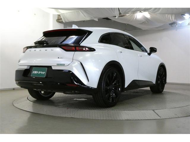 クラウンスポーツ Ｚ　ＡＷＤ　フルセグテレビ　ＥＴＣ車載器　ＴＶナビ　クルコン　横滑り防止装置　エアバッグ　本革　ＡＣ１００Ｖ　ミュージックプレイヤー接続可　メモリナビ　ドラレコ　キーレス　盗難防止装置　ＡＢＳ　アルミ（8枚目）