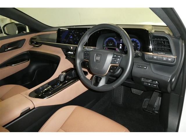 クラウンスポーツ Ｚ　ＡＷＤ　フルセグテレビ　ＥＴＣ車載器　ＴＶナビ　クルコン　横滑り防止装置　エアバッグ　本革　ＡＣ１００Ｖ　ミュージックプレイヤー接続可　メモリナビ　ドラレコ　キーレス　盗難防止装置　ＡＢＳ　アルミ（11枚目）