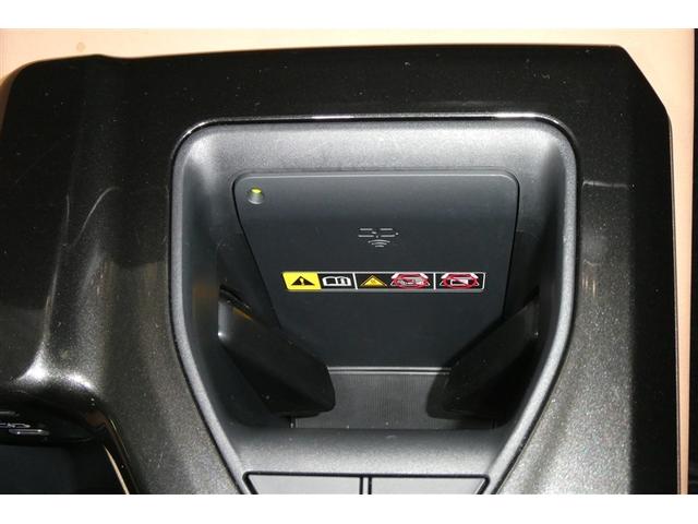 クラウンスポーツ Ｚ　ＡＷＤ　フルセグテレビ　ＥＴＣ車載器　ＴＶナビ　クルコン　横滑り防止装置　エアバッグ　本革　ＡＣ１００Ｖ　ミュージックプレイヤー接続可　メモリナビ　ドラレコ　キーレス　盗難防止装置　ＡＢＳ　アルミ（21枚目）