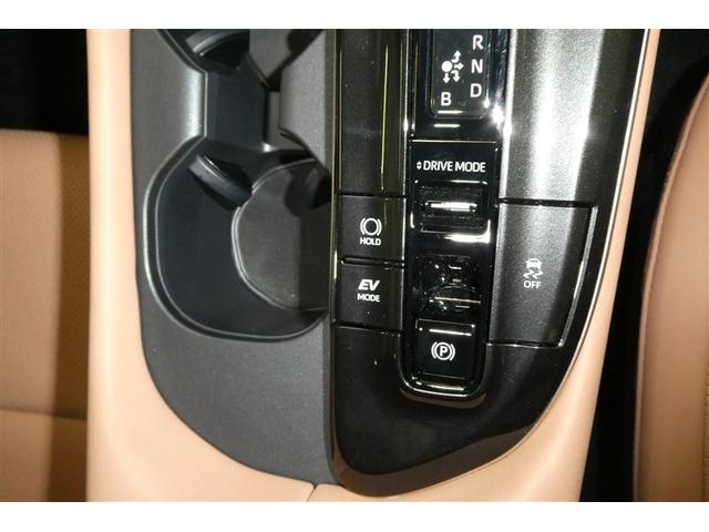 クラウンスポーツ Ｚ　ＡＷＤ　フルセグテレビ　ＥＴＣ車載器　ＴＶナビ　クルコン　横滑り防止装置　エアバッグ　本革　ＡＣ１００Ｖ　ミュージックプレイヤー接続可　メモリナビ　ドラレコ　キーレス　盗難防止装置　ＡＢＳ　アルミ（24枚目）
