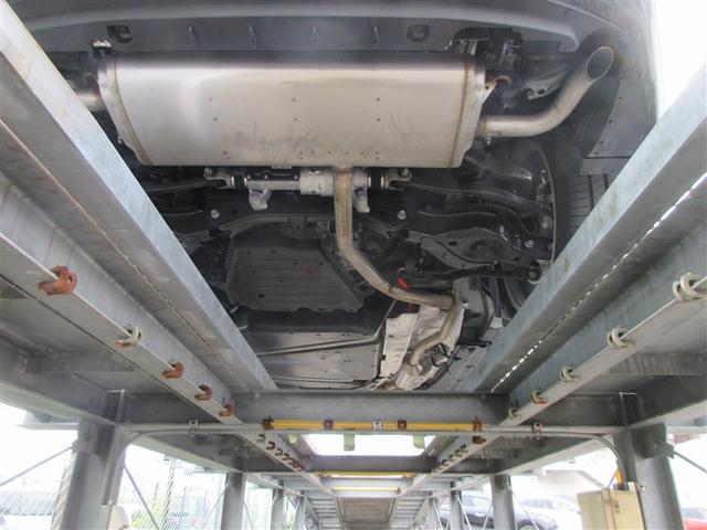 クラウンスポーツ Ｚ　ＡＷＤ　フルセグテレビ　ＥＴＣ車載器　ＴＶナビ　クルコン　横滑り防止装置　エアバッグ　本革　ＡＣ１００Ｖ　ミュージックプレイヤー接続可　メモリナビ　ドラレコ　キーレス　盗難防止装置　ＡＢＳ　アルミ（40枚目）