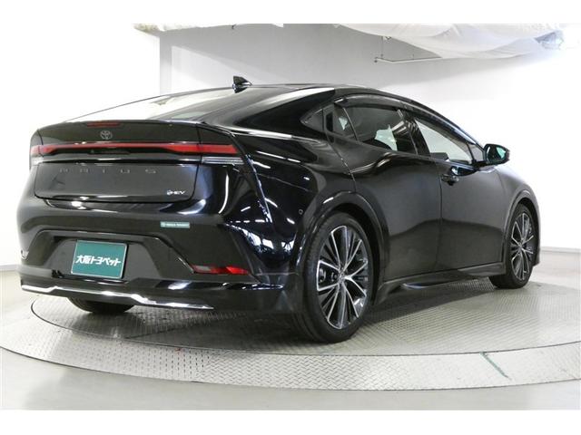 プリウス Ｚ　リアカメラ　プリクラッシュ　ＰＷシート　エアロ　メモリナビ　ＡＣ１００Ｖ電源　ＬＥＤランプ　ナビ・ＴＶ　オートクルーズ　アルミホイール　ＡＣ　運転席エアバッグ　横滑り防止装置　ＥＴＣ付　キーレス（8枚目）