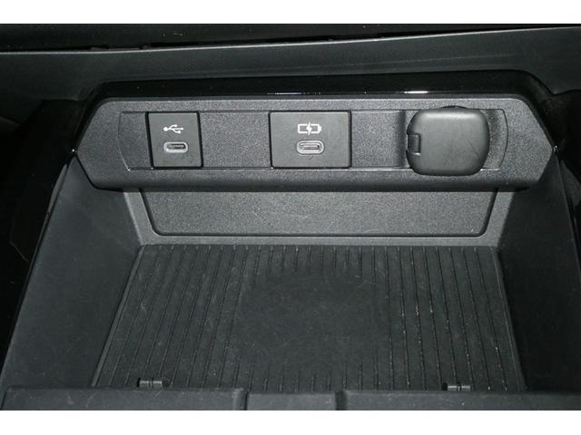 プリウス Ｚ　リアカメラ　プリクラッシュ　ＰＷシート　エアロ　メモリナビ　ＡＣ１００Ｖ電源　ＬＥＤランプ　ナビ・ＴＶ　オートクルーズ　アルミホイール　ＡＣ　運転席エアバッグ　横滑り防止装置　ＥＴＣ付　キーレス（28枚目）