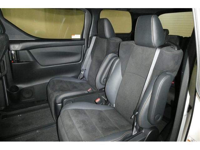 アルファード 2.5S タイプゴールドII LEDランプ Bカメラ スマートキ AC100V フルセグTV 盗難防止システム ダブルエアコン 助手席エアバッグ ETC DVD エアロ オートクルーズ 3列シート ミュージックプレイヤー接続可(14枚目)