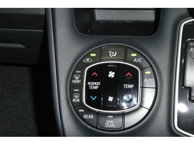 ヴォクシー ＺＳ　両電動スライドドア　地デジ　盗難防止システム　オートエアコン　ダブルエアバッグ　ＤＶＤ再生可　ＥＴＣ　ＬＥＤヘッドライト　キーレスエントリー　メモリーナビ　ナビＴＶ　３列シート　リアオートエアコン（30枚目）