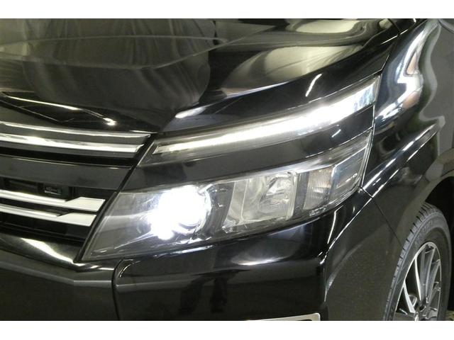 ヴォクシー ＺＳ　両電動スライドドア　地デジ　盗難防止システム　オートエアコン　ダブルエアバッグ　ＤＶＤ再生可　ＥＴＣ　ＬＥＤヘッドライト　キーレスエントリー　メモリーナビ　ナビＴＶ　３列シート　リアオートエアコン（35枚目）