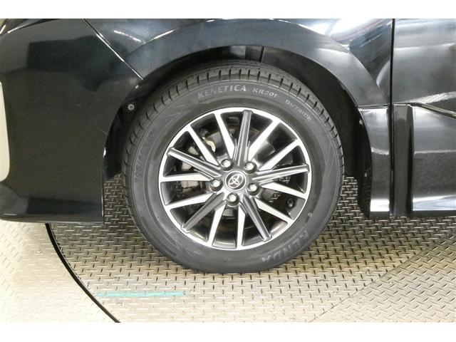 ヴォクシー ＺＳ　両電動スライドドア　地デジ　盗難防止システム　オートエアコン　ダブルエアバッグ　ＤＶＤ再生可　ＥＴＣ　ＬＥＤヘッドライト　キーレスエントリー　メモリーナビ　ナビＴＶ　３列シート　リアオートエアコン（36枚目）