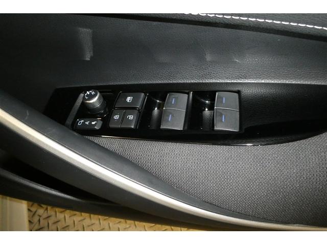 カローラ Ｓ　オートクルーズ　キーレス　オートエアコン　バックモニター　ナビ＆ＴＶ　メモリナビ　ＬＥＤヘッドランプ　ミュージックプレイヤー接続可　アルミ　イモビ　ＡＢＳ　デュアルエアバック　横滑防止　ＥＴＣ車載器（24枚目）