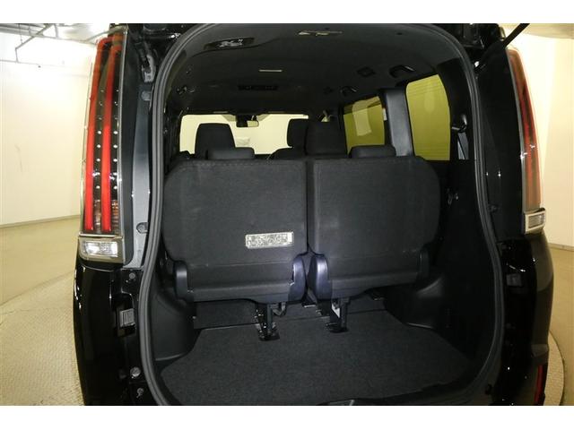 ノア ハイブリッドＧ　Ｒカメラ　スマートキー＆プッシュスタート　ＬＥＤへッドライト　地デジ　イモビライザー　Ｗエアコン　パワーウインドウ　アルミ　クルコン　エアバッグ　横滑り防止　ＤＶＤ再生機能　フルフラット　パワステ（16枚目）