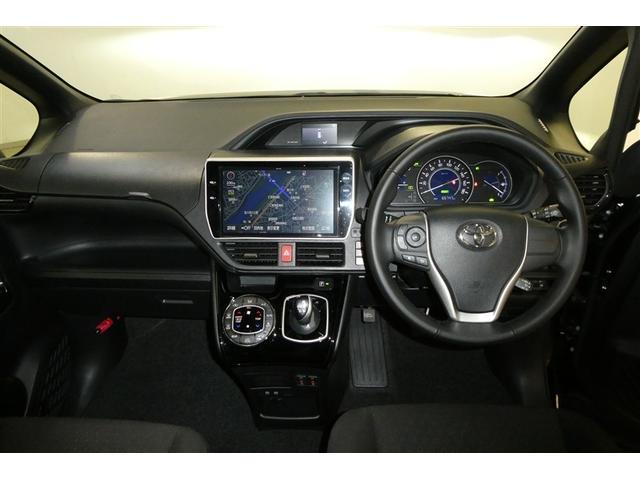 ノア ハイブリッドＧ　Ｒカメラ　スマートキー＆プッシュスタート　ＬＥＤへッドライト　地デジ　イモビライザー　Ｗエアコン　パワーウインドウ　アルミ　クルコン　エアバッグ　横滑り防止　ＤＶＤ再生機能　フルフラット　パワステ（17枚目）