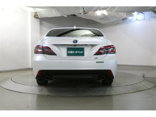 クラウンハイブリッド Ｓ　バックガイドモニター　メモリーナビゲーション　地デジＴＶ　ＥＴＣ車載器　電動シート　ＬＥＤヘッド　イモビライザー　メディアプレイヤー接続　横滑り防止装置　スマートキー　キーフリー　アルミホイール（7枚目）