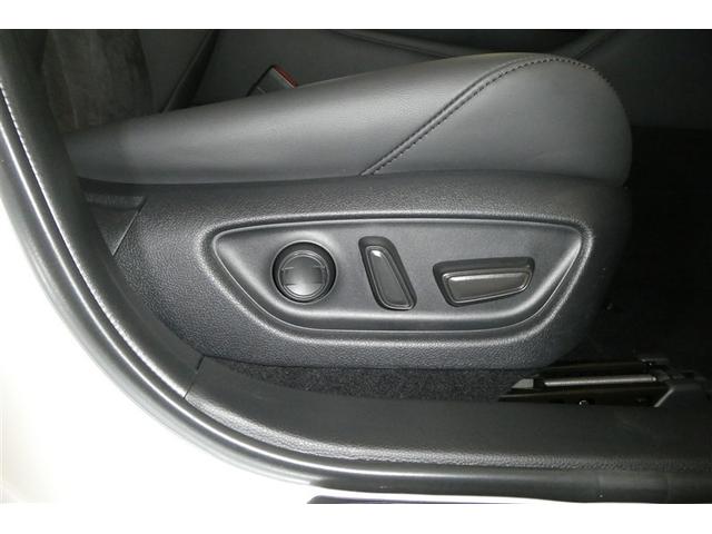 クラウンハイブリッド Ｓ　バックガイドモニター　メモリーナビゲーション　地デジＴＶ　ＥＴＣ車載器　電動シート　ＬＥＤヘッド　イモビライザー　メディアプレイヤー接続　横滑り防止装置　スマートキー　キーフリー　アルミホイール（27枚目）