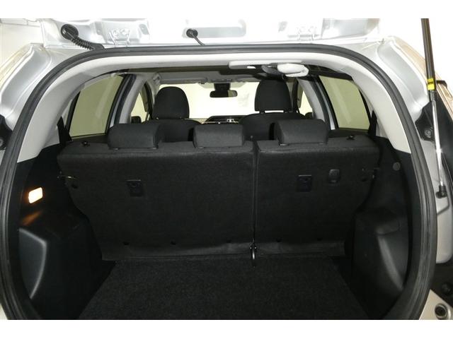 アクア Ｓ　キーレスエントリ　イモビ　ナビ＆ＴＶ　オートエアコン　デュアルエアバック　ＥＳＣ　Ｂカメラ　パワーウィンドウ　ＡＵＸ端子　ＥＴＣ　ＳＲＳ　ワンセグＴＶ　パワーステアリング　ＡＢＳ　メモリーナビ（16枚目）