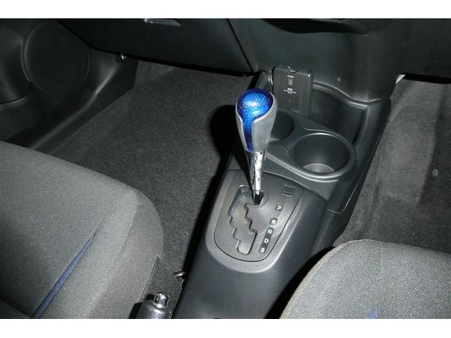 アクア Ｓ　キーレスエントリ　イモビ　ナビ＆ＴＶ　オートエアコン　デュアルエアバック　ＥＳＣ　Ｂカメラ　パワーウィンドウ　ＡＵＸ端子　ＥＴＣ　ＳＲＳ　ワンセグＴＶ　パワーステアリング　ＡＢＳ　メモリーナビ（31枚目）