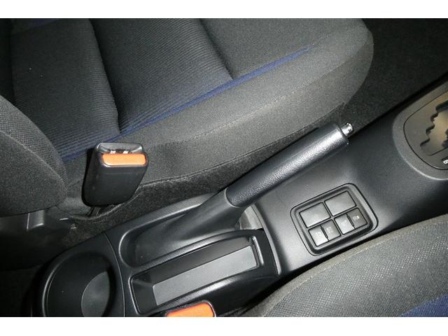 アクア Ｓ　キーレスエントリ　イモビ　ナビ＆ＴＶ　オートエアコン　デュアルエアバック　ＥＳＣ　Ｂカメラ　パワーウィンドウ　ＡＵＸ端子　ＥＴＣ　ＳＲＳ　ワンセグＴＶ　パワーステアリング　ＡＢＳ　メモリーナビ（32枚目）