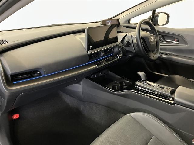 プリウス Ｚ　Ｒカメラ　フルセグ地デジＴＶ　フルオートエアコン　サイドエアバッグ　メモリーナビゲーション　ＥＳＣ　ナビＴＶ　パワーステアリング　アルミ　Ｐシート　インテリキー　ＡＣ１００　オートクルーズコントロール（12枚目）