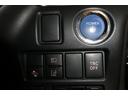 ハイブリッドＧｉプレミアムパッケジブラックテーラード　誤発進抑制機能　ＡＣ１００Ｖ　Ｂカメラ　スマートキー　ナビ＆ＴＶ　イモビライザー　ＬＥＤランプ　ＥＴＣ車載器　クルーズコントロール　アルミ　地デジ　横滑り防止装置　キーレス　ＡＢＳ　ＤＶＤ再生（21枚目）