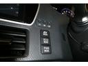 ハイブリッドＧｉプレミアムパッケジブラックテーラード　誤発進抑制機能　ＡＣ１００Ｖ　Ｂカメラ　スマートキー　ナビ＆ＴＶ　イモビライザー　ＬＥＤランプ　ＥＴＣ車載器　クルーズコントロール　アルミ　地デジ　横滑り防止装置　キーレス　ＡＢＳ　ＤＶＤ再生（28枚目）