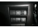 Ｓ－Ｇ　フルフラット　Ｒカメラ　ミュージックプレイヤー接続可　メモリーナビ　アルミホイル　ＬＥＤヘッドランプ　横滑り防止装置　スマートキ　キーレスエントリー　３列シート　ナビ＆ＴＶ　フルセグテレビ　ＥＴＣ（22枚目）