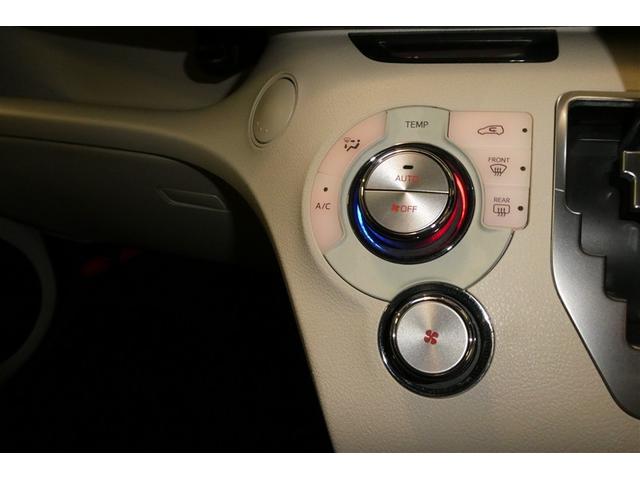 シエンタ ハイブリッドG ブレーキサポート LEDライト Bカメラ 地デジ DVD キーフリー スマキー 横滑り防止システム メモリナビ ナビTV ウォークスルー ETC イモビライザー 運転席エアバック フルオートエアコン(34枚目)