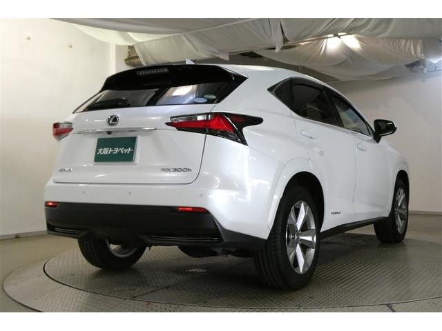 ＮＸ ＮＸ３００ｈ　バージョンＬ　電動パワーシート　地デジ　ＡＣ１００Ｖ　黒革シート　ＡＵＸ　エアコン　ナビ＆ＴＶ　ＬＥＤライト　Ｂカメラ　アルミ　エアバッグ　ＡＢＳ　横滑り防止機能　キーレス　ＥＴＣ　スマートキー　ドラレコ　自動追従（8枚目）