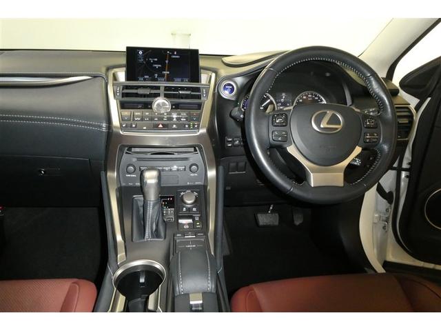 ＮＸ ＮＸ３００ｈ　バージョンＬ　電動パワーシート　地デジ　ＡＣ１００Ｖ　黒革シート　ＡＵＸ　エアコン　ナビ＆ＴＶ　ＬＥＤライト　Ｂカメラ　アルミ　エアバッグ　ＡＢＳ　横滑り防止機能　キーレス　ＥＴＣ　スマートキー　ドラレコ　自動追従（10枚目）