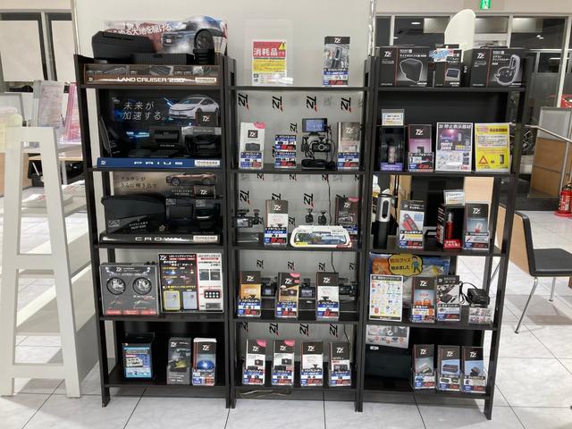 ヤリスクロス Z バックモニタ 横滑り防止システム イモビ カーテンエアバッグ ナビ クルーズC エアコン スマートキ- アルミ キーフリー パワステ ダブルエアバック LEDヘット エアバッグ ABS ETC車載器(80枚目)