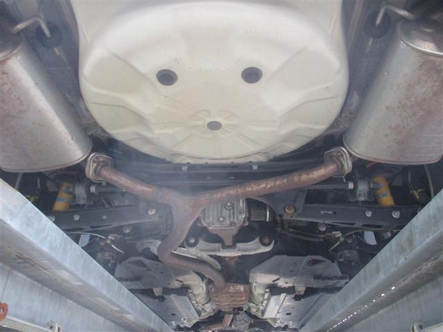 レヴォーグ １．６ＳＴＩスポーツアイサイト　エコアイドル　オートクルーズ　助手席エアバッグ　盗難防止装置　ＡＷＤ　横滑り防止　Ｐシート　メモナビ　本革　バックモニター　ＡＢＳ　カーテンエアバック　ＡＵＸ　ＬＥＤライト　ＤＶＤ再生　アルミホイール（40枚目）