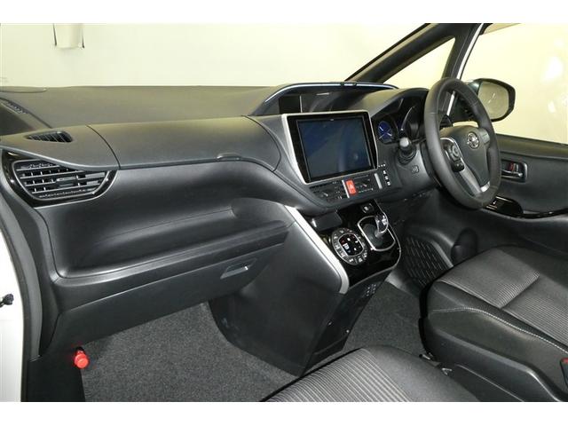 ヴォクシー ハイブリッドＺＳ　煌ＩＩ　電動両側スライドドア　フルフラット　パワーステアリング　ＤＶＤ再生可　エアロ　リアクーラー　スマキー　地デジＴＶ　横滑防止　Ｗエアバック　ＡＡＣ　ＬＥＤランプ　エアバッグ　ナビＴＶ　盗難防止装置（11枚目）