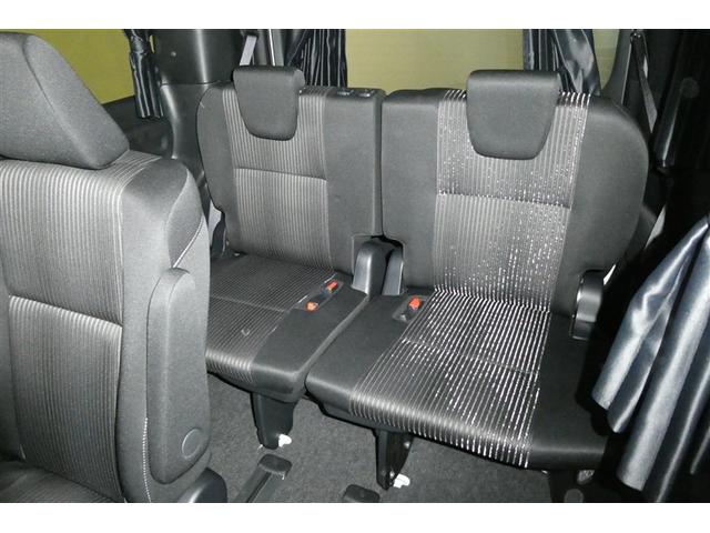 ヴォクシー ハイブリッドＺＳ　煌ＩＩ　電動両側スライドドア　フルフラット　パワーステアリング　ＤＶＤ再生可　エアロ　リアクーラー　スマキー　地デジＴＶ　横滑防止　Ｗエアバック　ＡＡＣ　ＬＥＤランプ　エアバッグ　ナビＴＶ　盗難防止装置（15枚目）