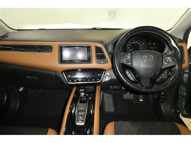 ヴェゼル ハイブリッドZ・ホンダセンシング レーダーサポート DVD再生機能 横滑り防止システム バックアイカメラ 盗難防止装置 フルセ スマ-トキ- パワーウィンド サイドエアバッグ ハーフレザーS LEDライト アルミ ETC車載器 ABS(10枚目)